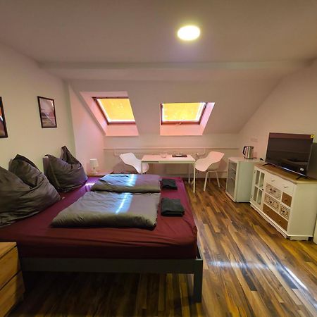 Hotel New Town Дрезден Екстериор снимка
