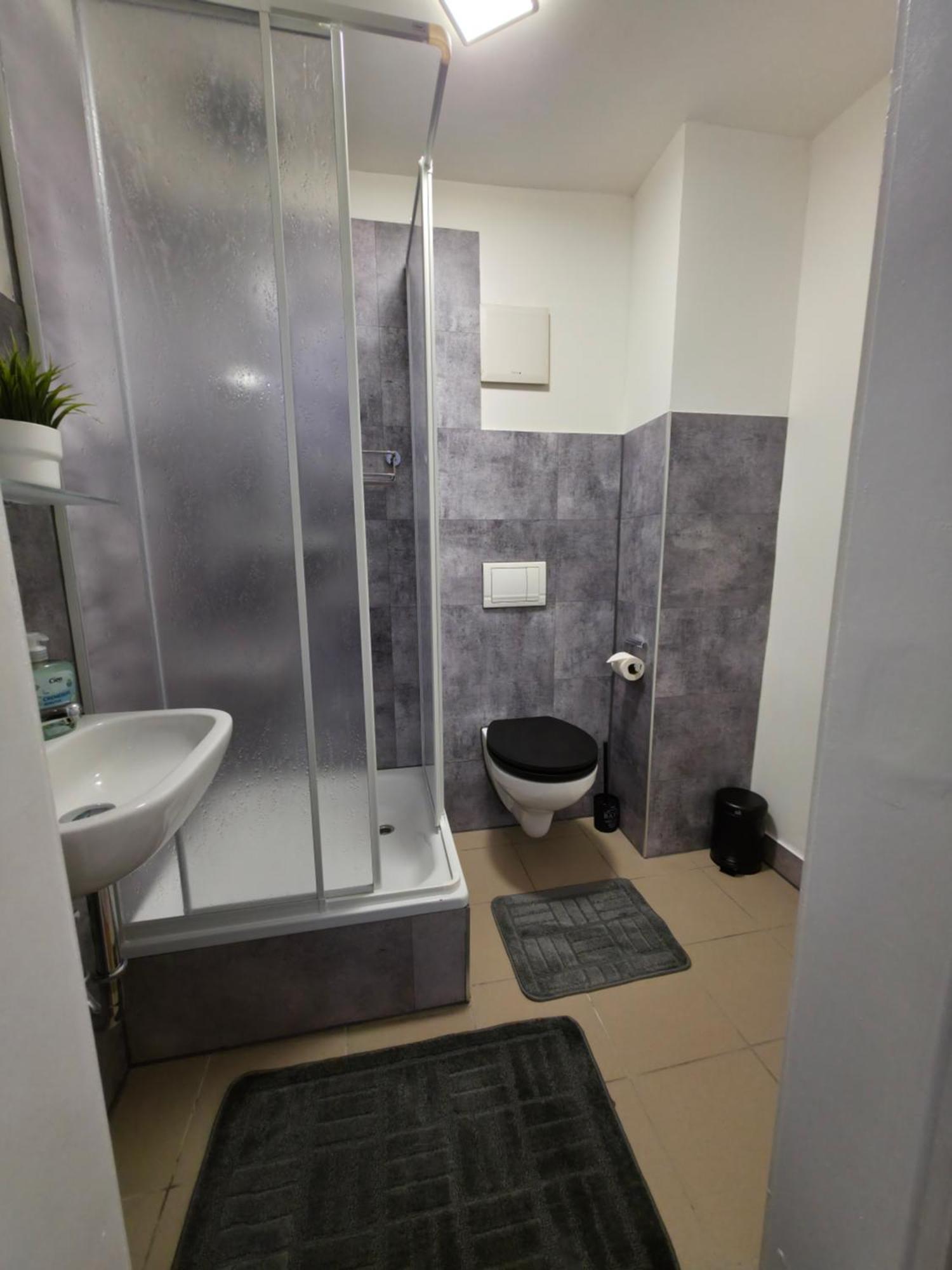 Hotel New Town Дрезден Екстериор снимка
